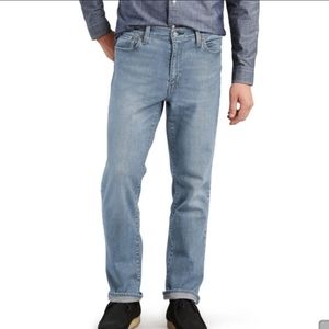 Levi's Men's 541 Tapered Athletic Fit Jeans - Stretch
